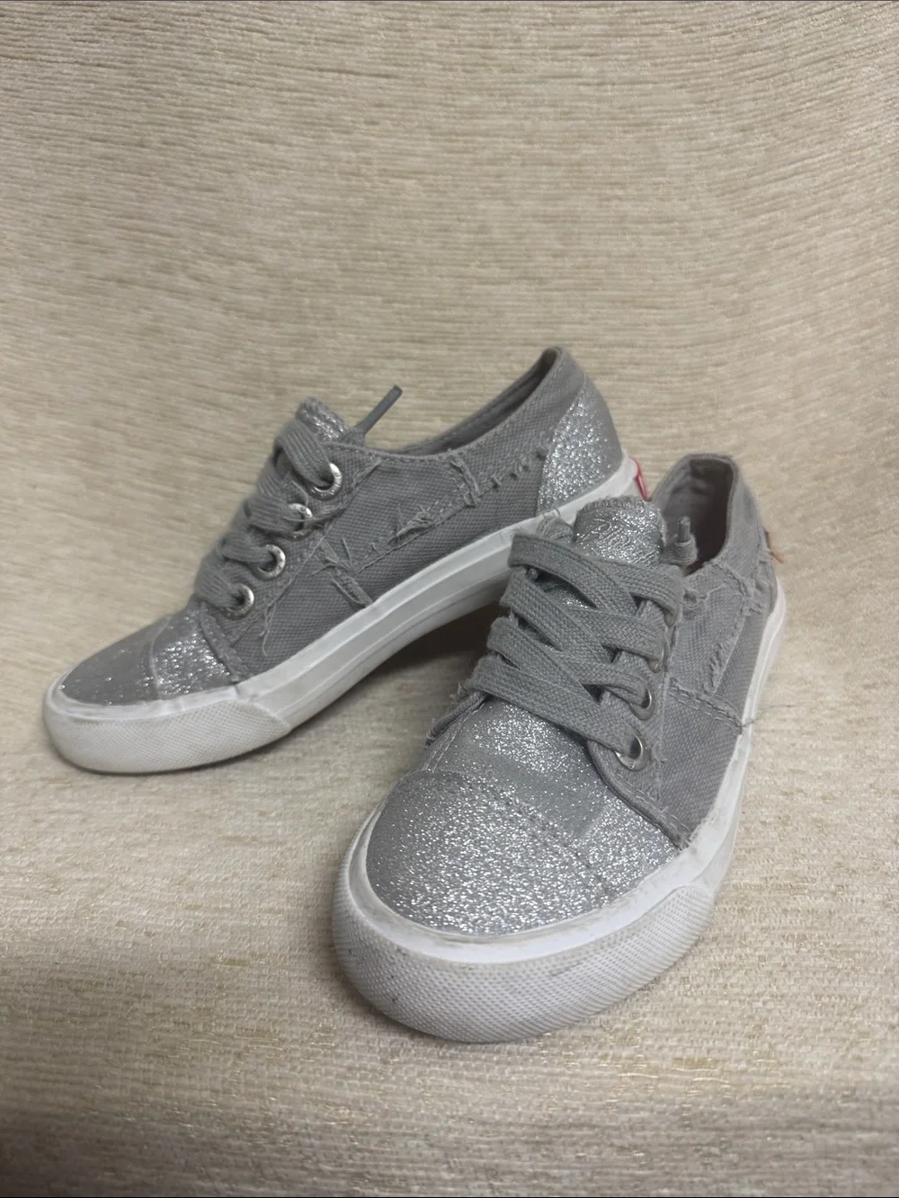 N/A sparkling silver